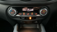 Nissan Juke 1.0 DiG-T 114 N-Connecta 5dr Petrol Hatchback